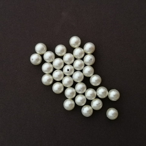 Beads - Off White - 10mm