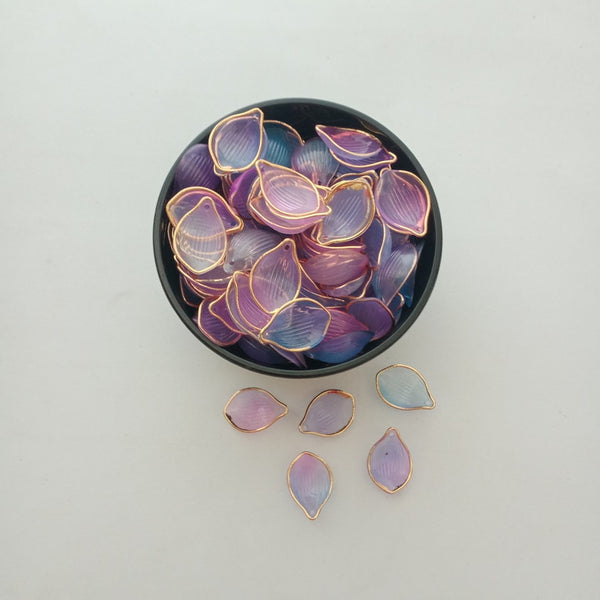 Shell Beads - Golden Edge