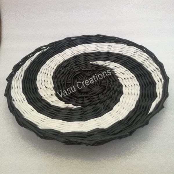 Spiral tray