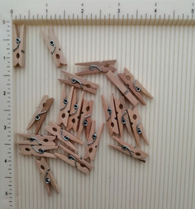 Wooden Pegs - Small