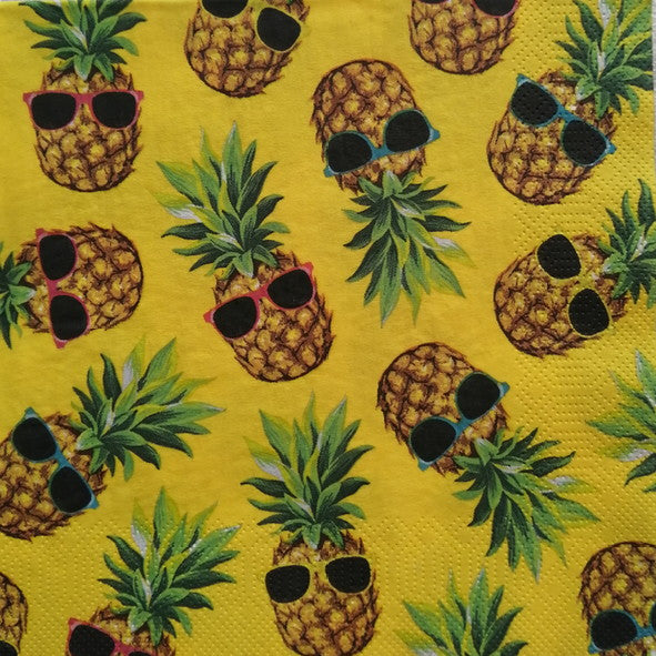 Pineapple  33 X 33 cm